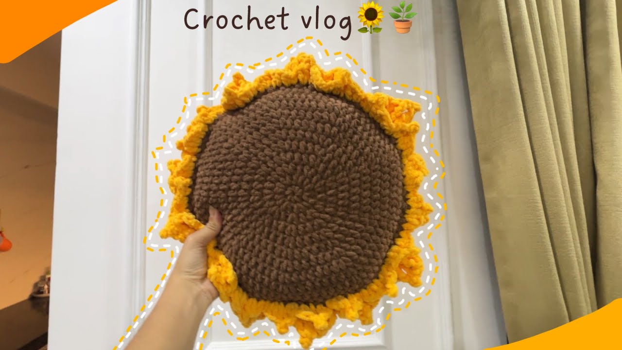 Crochet, Coffee & Calm Days | Sunflower Pillow Vlog 🌻 | 004/365