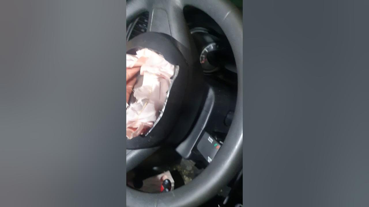 vivaro traffic airbag removal 2017. YouTube