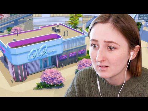 I tried to fix the broken karaoke bar in The Sims 4...
