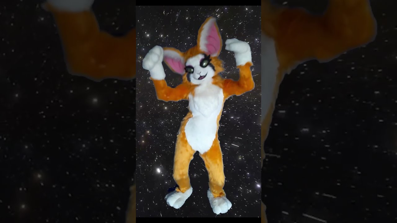 Fidget Shakin Them Hips Cosplay Dance