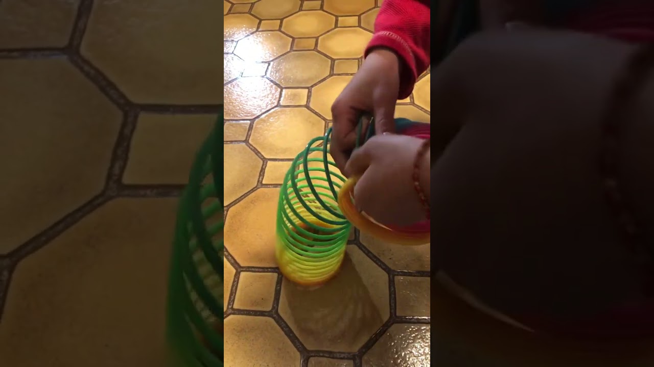 How to untangle a slinky full vid