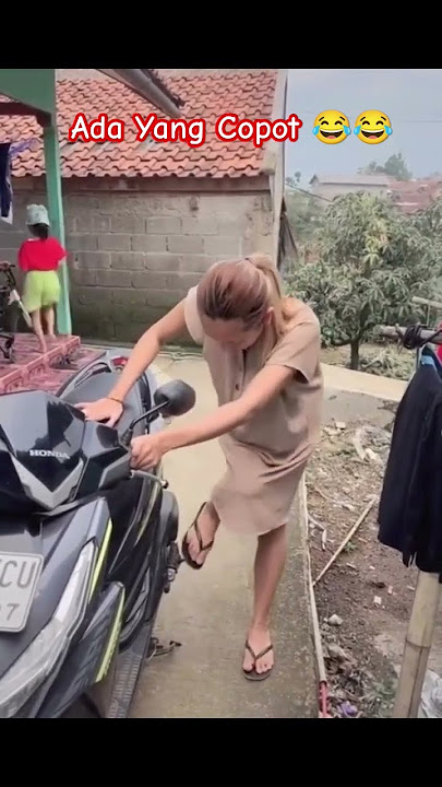 Video Lucu Ngakak 2025 Tutorial / Cara Kick Starter Menyalakan Motor Matic