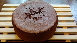 Chocolate Chiffon Cake, the taste is moist and dense, with a rich chocolate aroma!