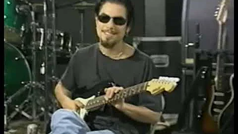 Dave Navarro Explaining Riffs and Effects from One Hot Minute