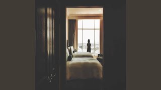 Alluring Jazz Saxophone - Vibe for Breezy March