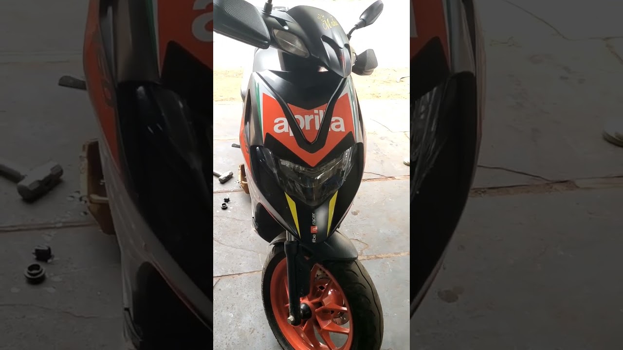 aprila engine oil change