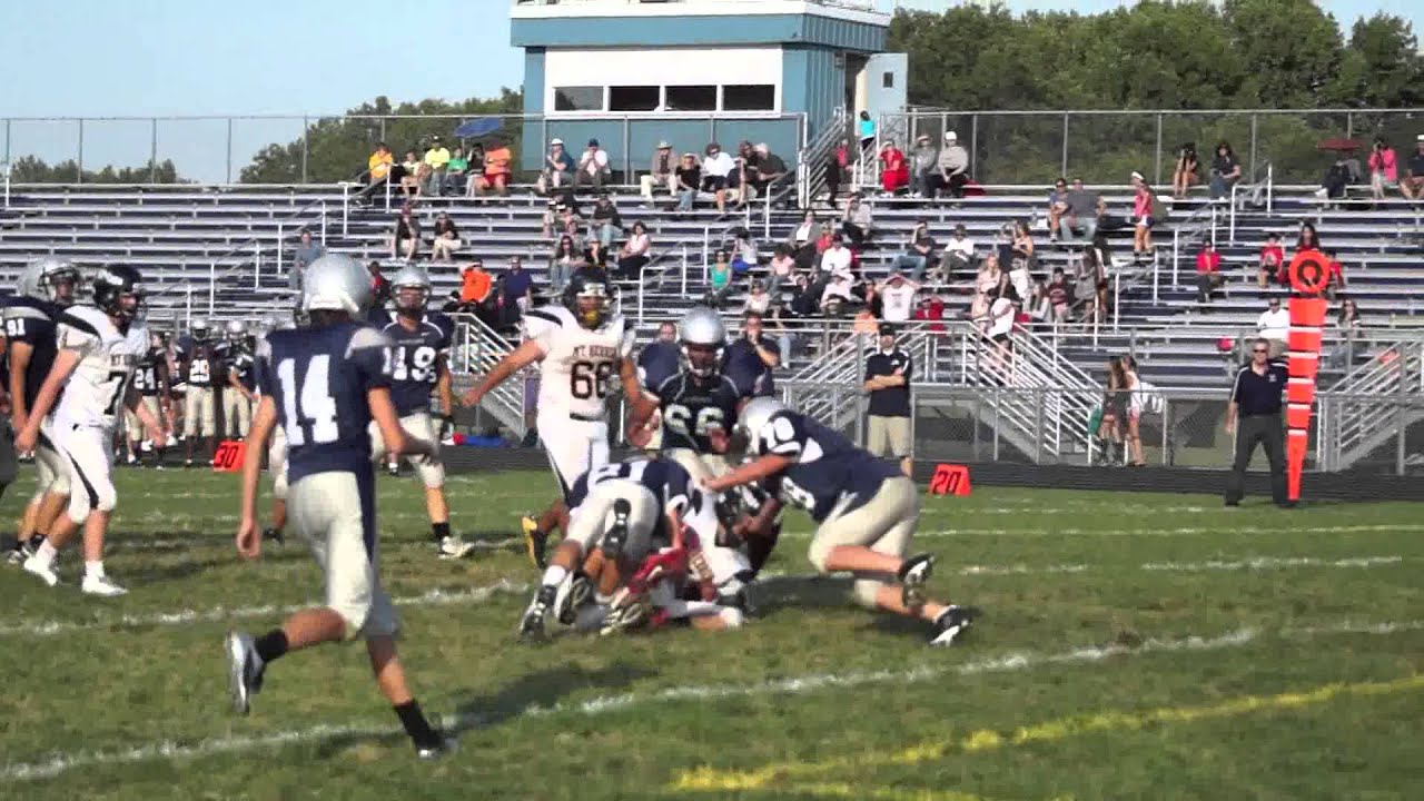 Mount Hebron versus Marriot Ridge (JV Football 2012) Short Pass J. Gant