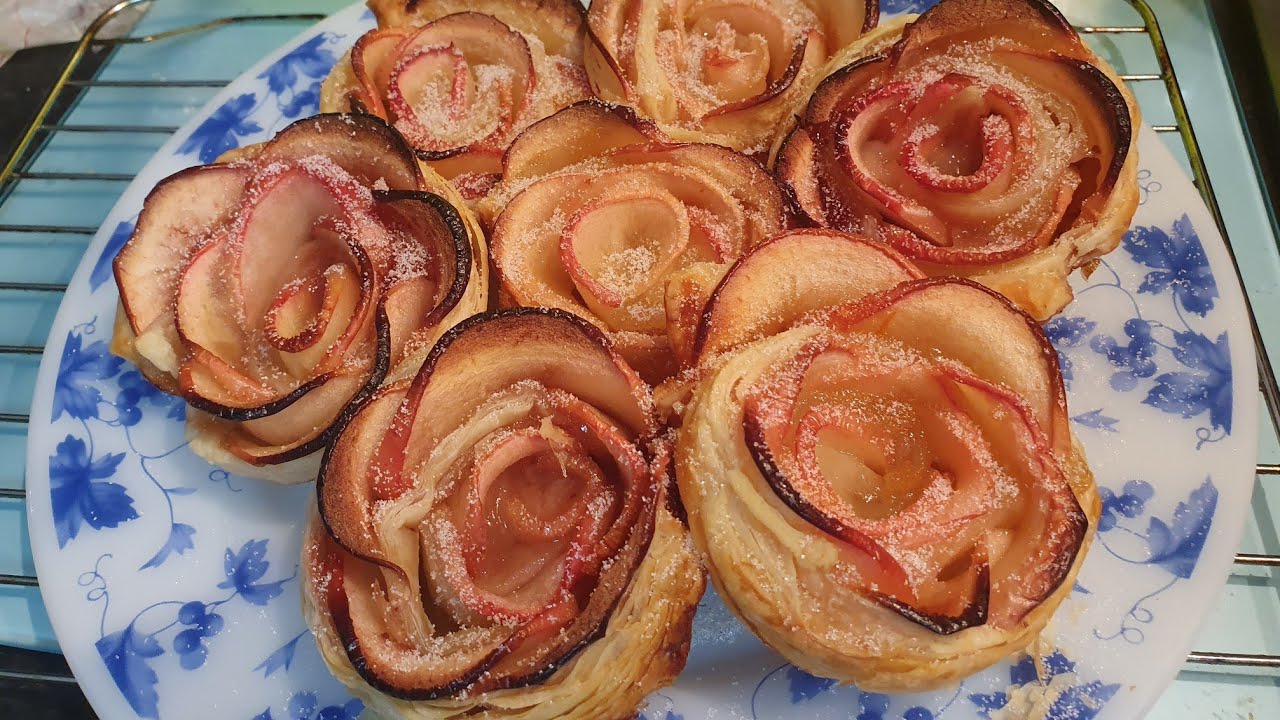 How to make an apple rose pastry dessert || easy simple and delicious ||
