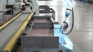 Groundrail type robotic welding station 2