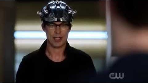 The Flash 4x17 | Barry Saves A Guy From Falling To Death