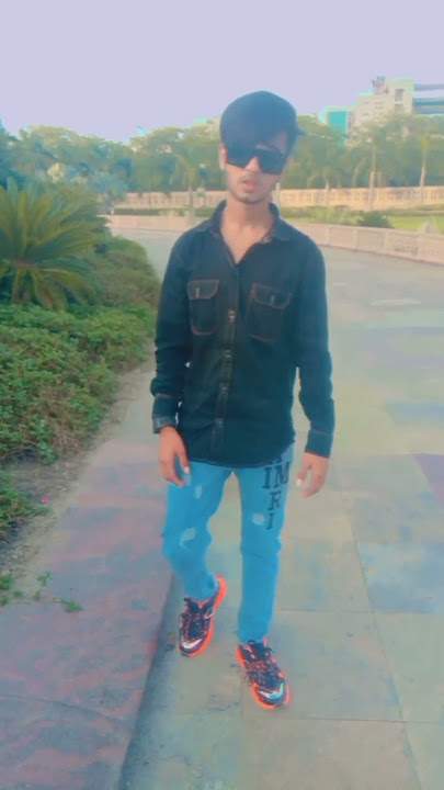 akrhe ladki 😂😂😂#shortsvideo #youtubeshorts #shortsvideo