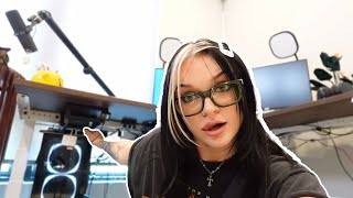 PEACHJARS TAKES A GUMMY & WORKS ON CABLE MANAGEMENT!