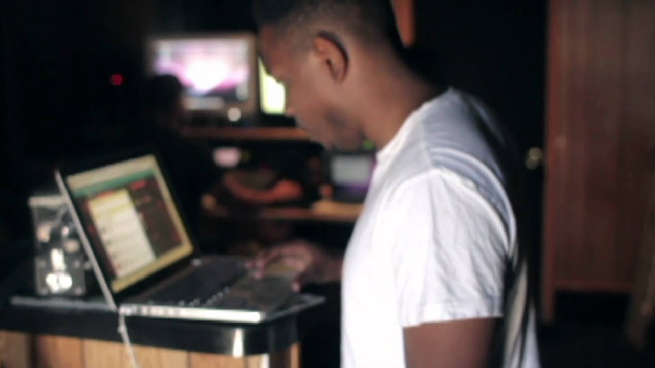 ASH RISER - WEEKEND WARRIOR