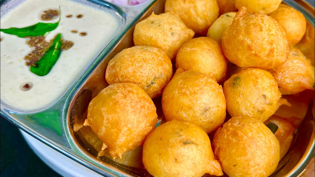 పిండి నానబెట్టకుండా అప్పటికప్పుడే రోడ్ సైడ్ మైసూర్ బోండా ఇలా చేసుకోండి టేస్ట్ అదిరిపోద్ది | Bonda