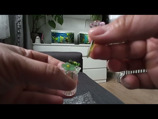 Simple unboxing Cute Flower base figurine #asmr #unboxing #cute