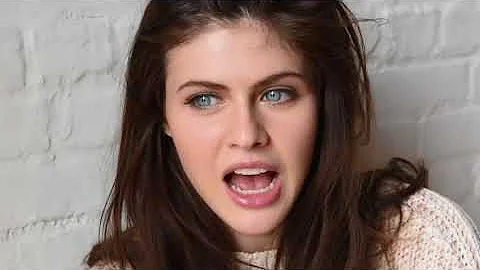 Are Alexandra and Matthew Daddario siblings?
