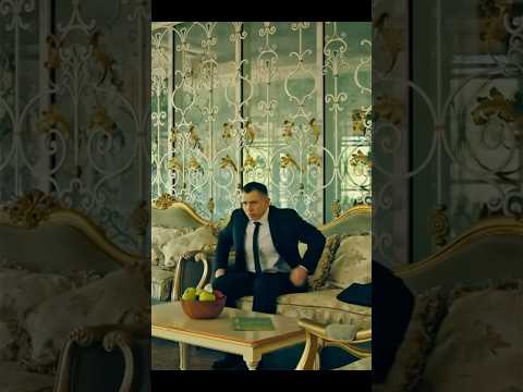Ящер хотел подрезать яблоки Название:Телохранители #фильм #рекомендации #кино #сериал
