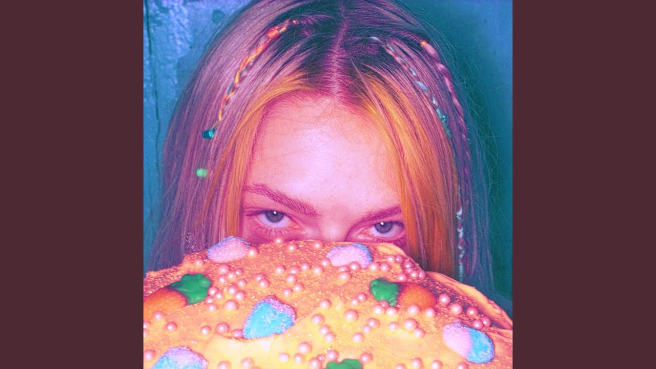 Watch to fall on YouTube Watch to fall on YouTube