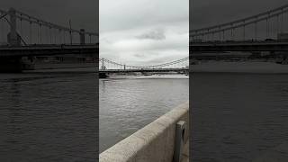 Крымский мост через реку Москва #москва #фрунзенскаянабережная #москварека