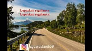 Noah - Menghapus Jejakmu ( Lirik & Cover by Sasa Tasia)