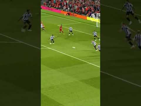 Did You Know Isak's Debut Was v LIVERPOOL? 😮🔴