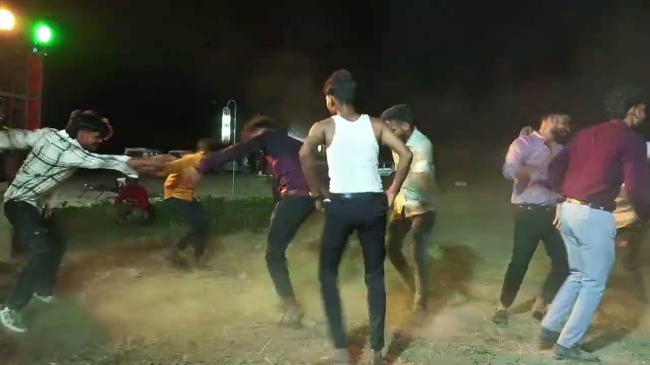 Ratiya hola garmiya na dole pawnawa na💦🔥