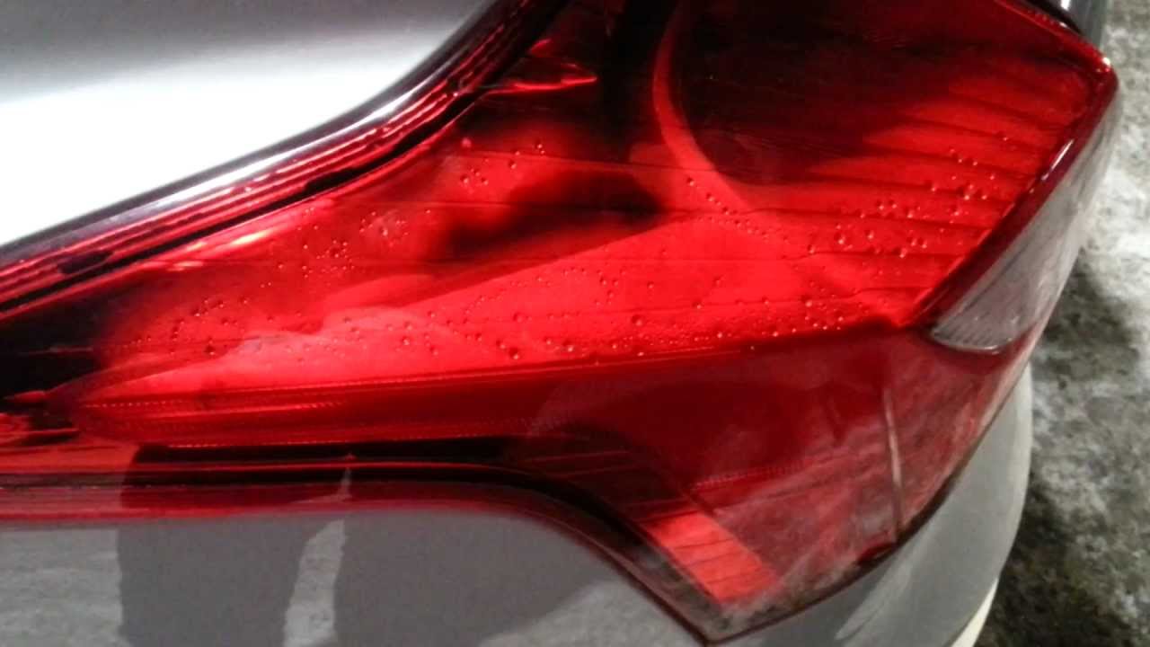 Ford Focus 3 запотевание задних фар, не герметичность - YouTube