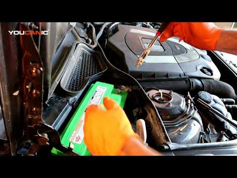 2006-2013 Mercedes-Benz S-Class W221 S550 Battery Replacement