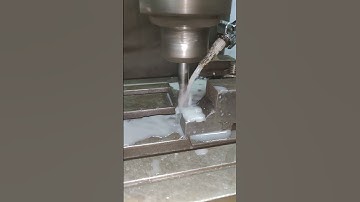 How to cutting on milling machine #machine #lathemachine #milling #shorts