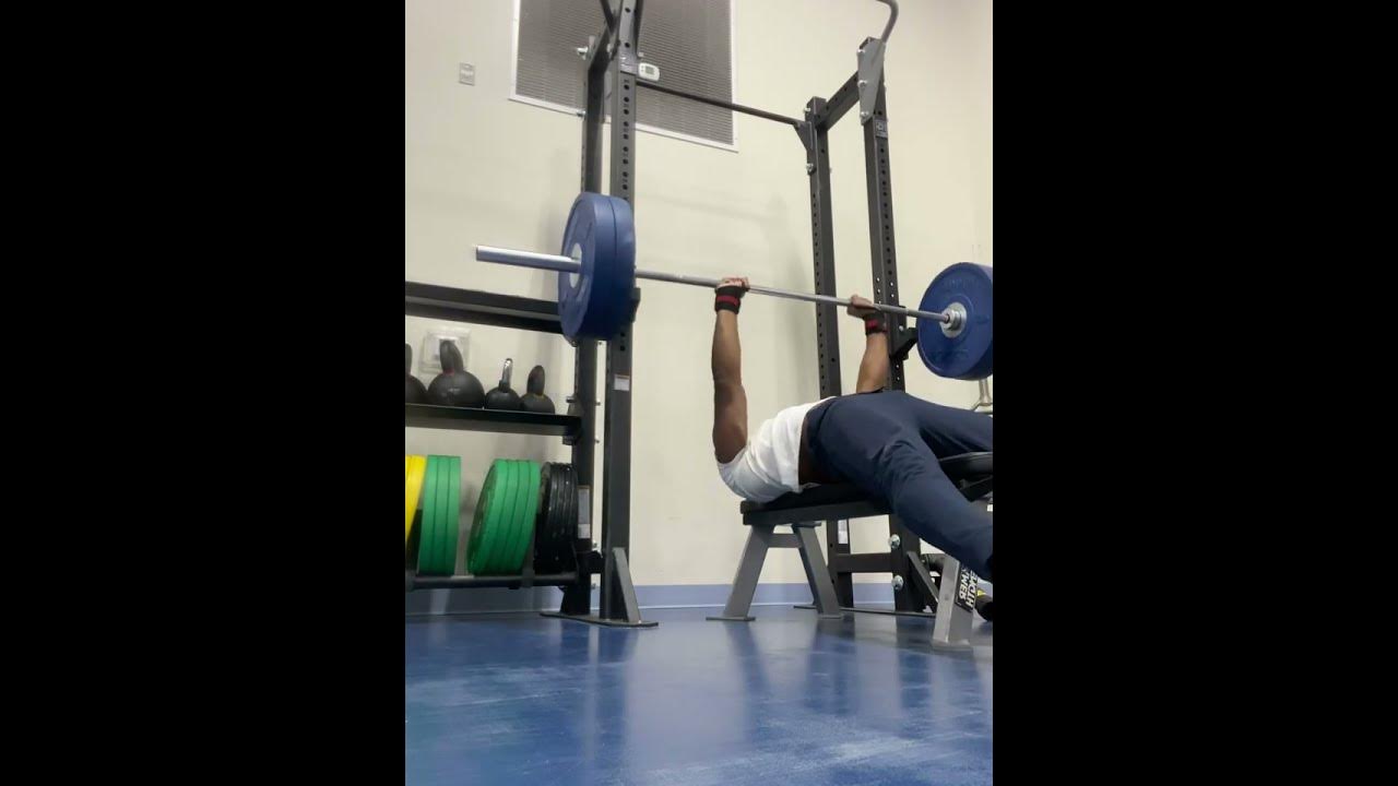 225x12 close grip Larsen press YouTube