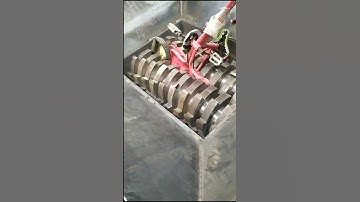 #fcnfm Twin-shaft shredder engineered for efficient pre-processing of construction waste