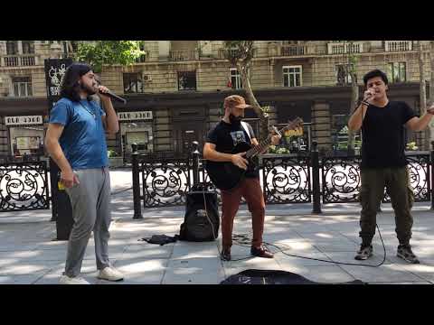 ქარი აიხვეტავს ფოთლებს - ქუჩის მოხეტიალე მუსიკოსები || Qari Aixvetavs Fotlebs - Quchis Musikosebi