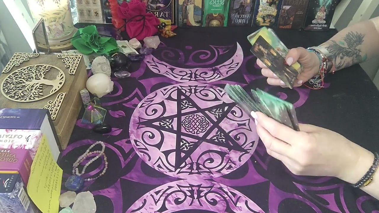 Jego/jej myśli, uczucia, zamiary na najbliższe 7 dni kiedy trafisz na te czytanie. 