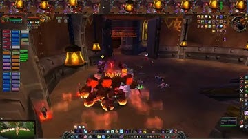 Multiboxing killing Ironforge boss