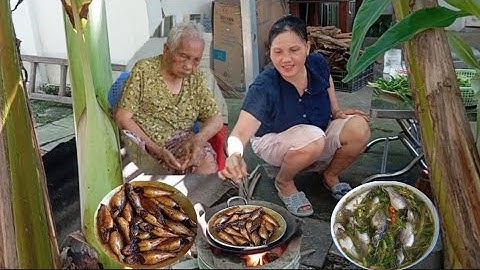 Bà lão 101 tuổi hái rau muống ngoài sông nấu canh chua lá me cá trốt kho tiêu|Món ăn dân giã ngon mê