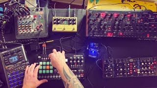 Glo Phase - Trip Hop, Downtempo Live Set w/ Analog Rytm, SP 404, Behringher Model D, Sequential OB-6