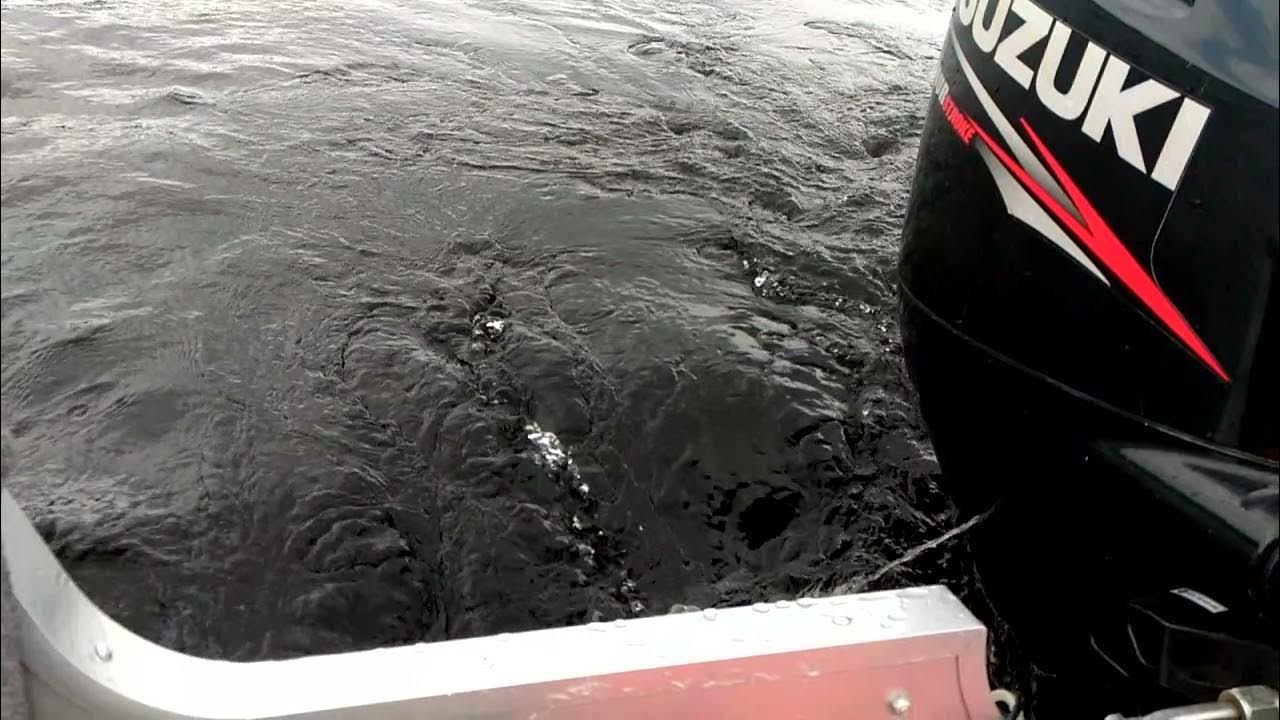 Boat accelerating in Slow motion YouTube