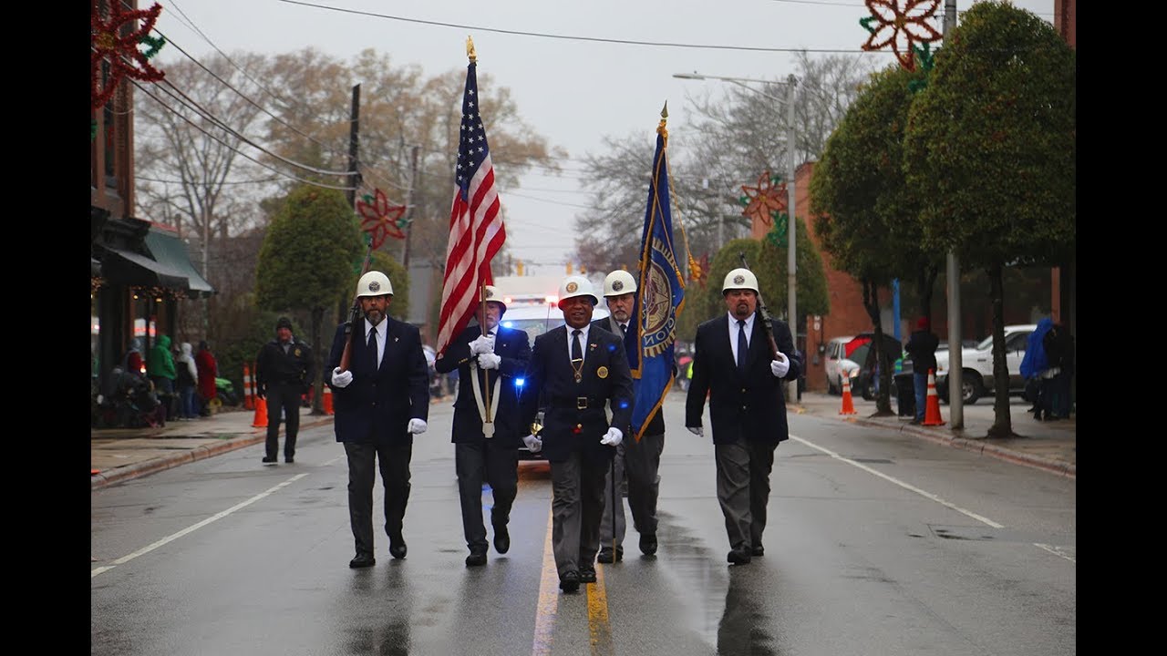 2017 Clayton Christmas Parade Brought to you by Clayton Rotary! YouTube