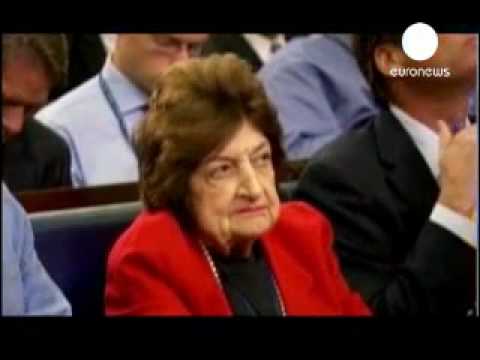 Helen Thomas Les Sionistes Veulent Museler la Pres...