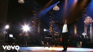 David Bisbal - Como Olvidar - Versión Acústica / Una Noche En El Teatro Real / 2011 chords