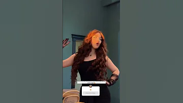 DIANA MKHITARIAN SEXY GIRL ՀԱՅՈՒՀԻ MI GNA GIMS SEXY ASS DANCE HIP HOP Armenian 