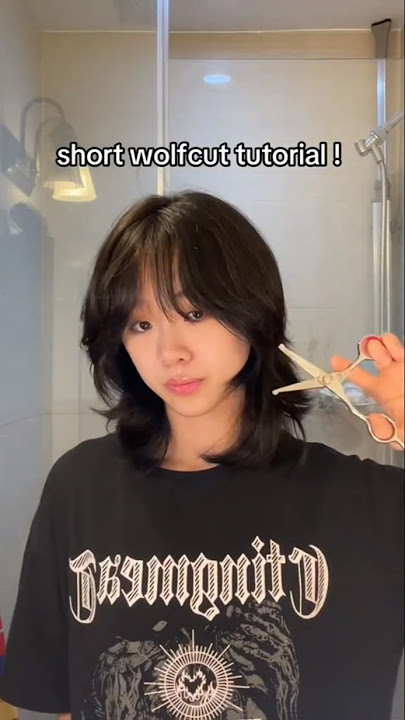 Download lagu Short Wolfcut Tutorial | long hair to short #tomboy #tomboystyle #haircut