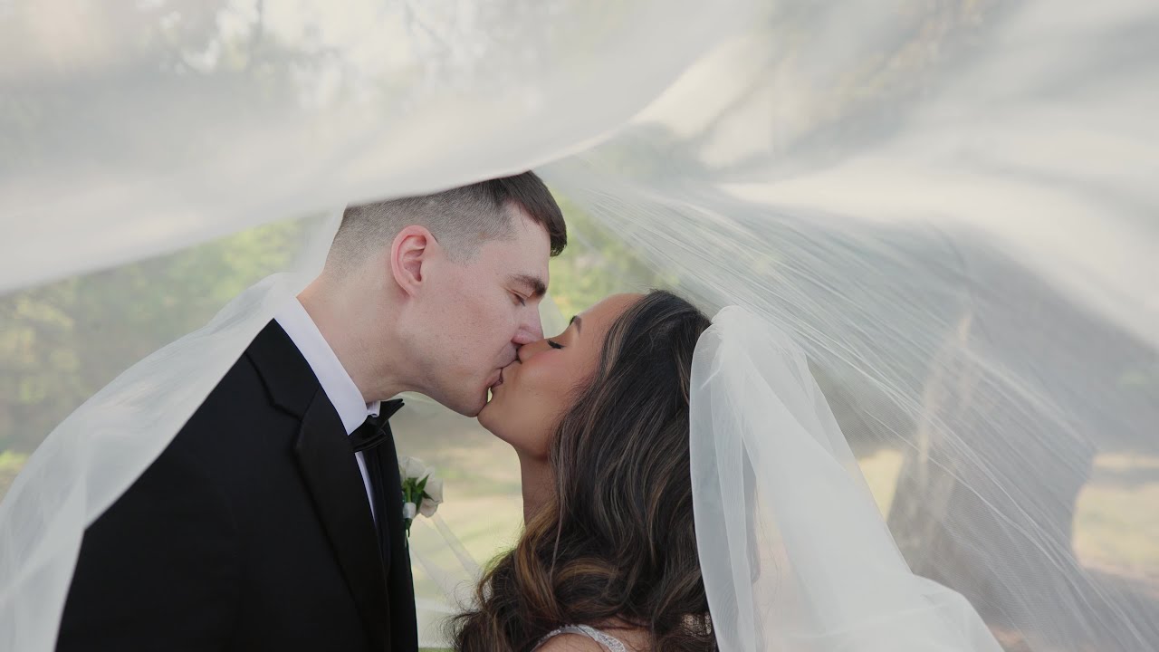 Wedding highlight film still of Jon and May in Toronto