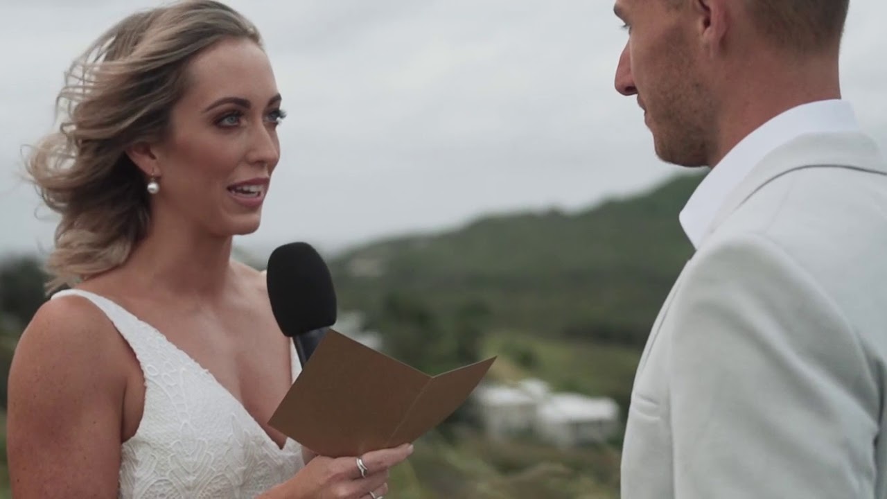 Tenielle & Josh ~ Byron Bay || with The Elopement Collective