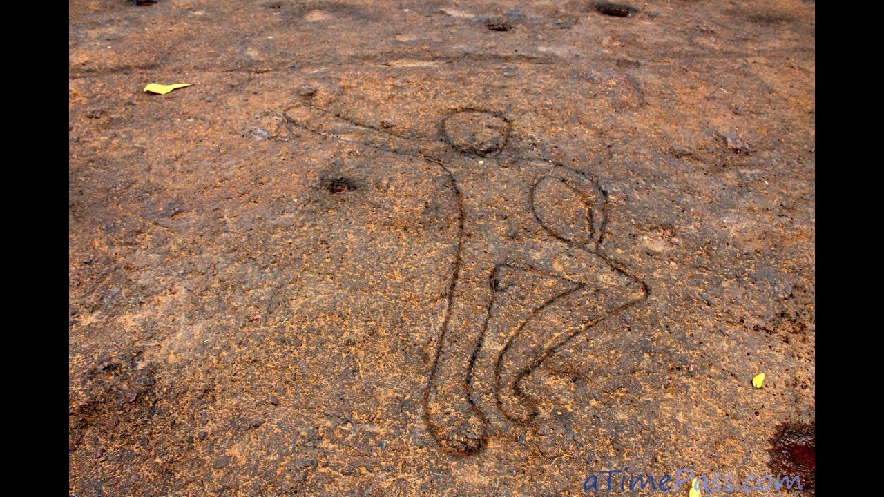Usgalimal rock carvings | Goa | 30,000 years old | Paleolithic ...