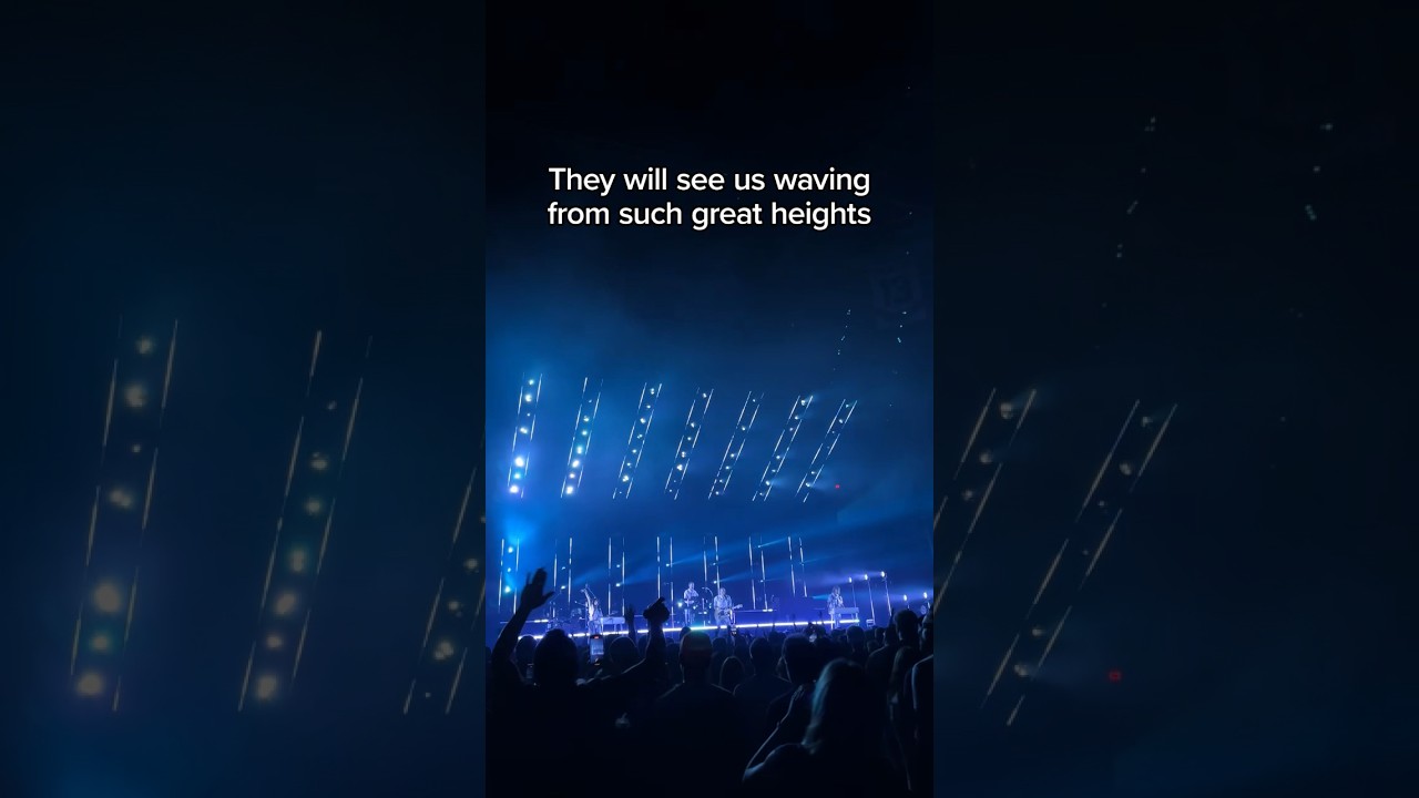 "Such Great Heights" live from the Give Up & Transatlanticism 20th Anniversary Tour