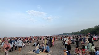  Minggu Siang Pantai Pangandaran 26 April 2026  Paket Wisata 081312060518