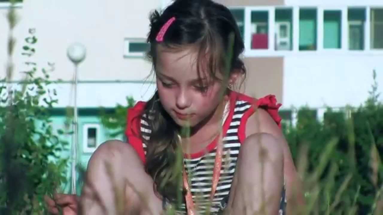 А у нас во дворе...