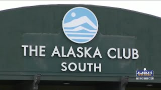 Anchorage Police look to arrest man charged with exposing himself at Alaska Club