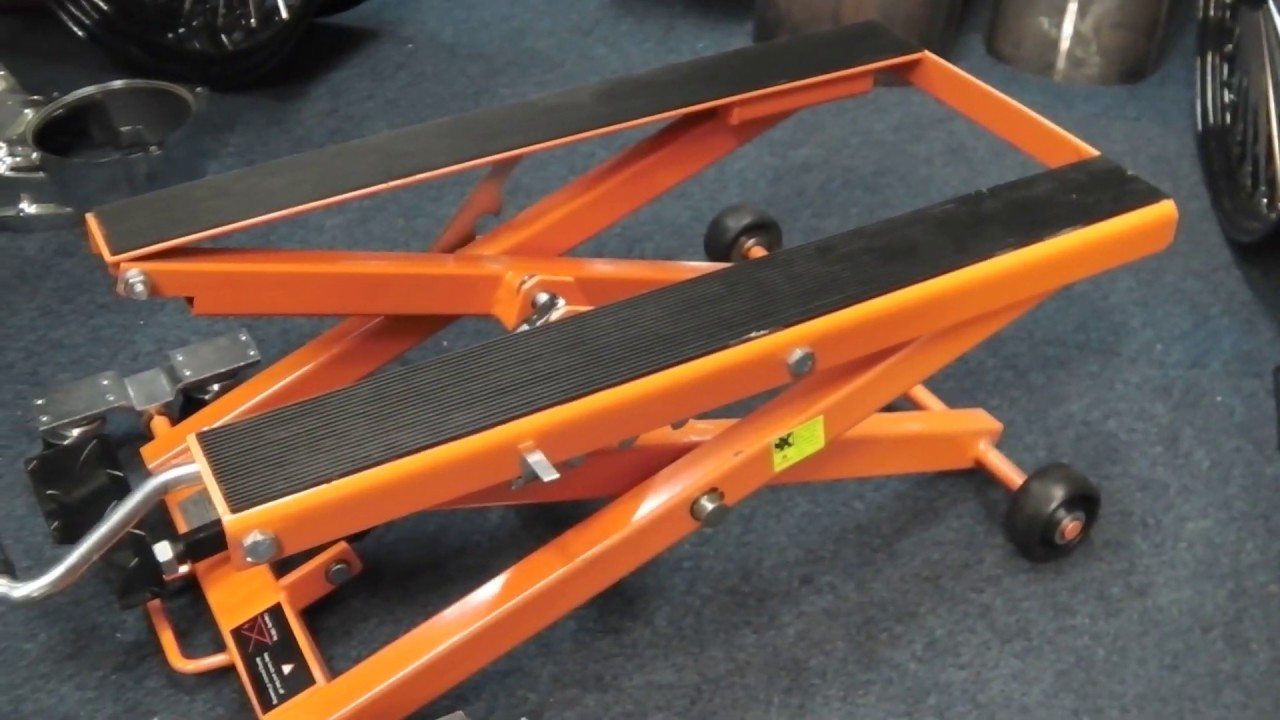 B2 Megalift motorcycle Harley Davidson hydraulic lift ramp 01773835666 ...